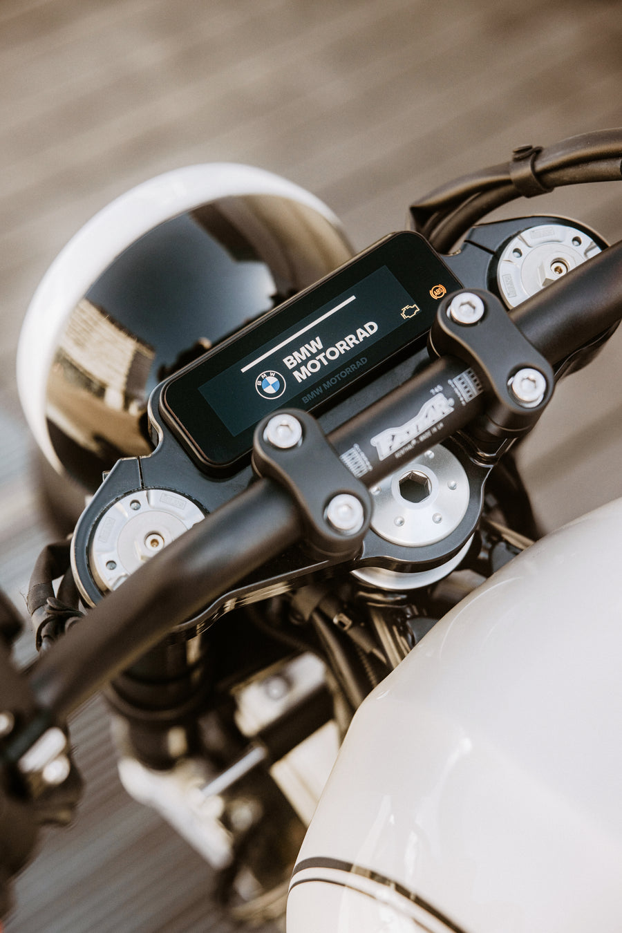 BMW IGNITION® R12 | STREET RACER SERIES
